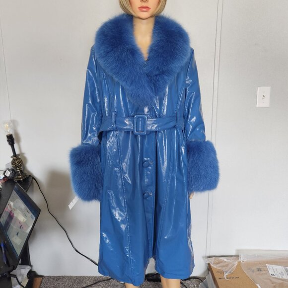 #697 NWT Leather/fox fur coat - Picture 1 of 4